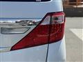 2012 Toyota Alphard