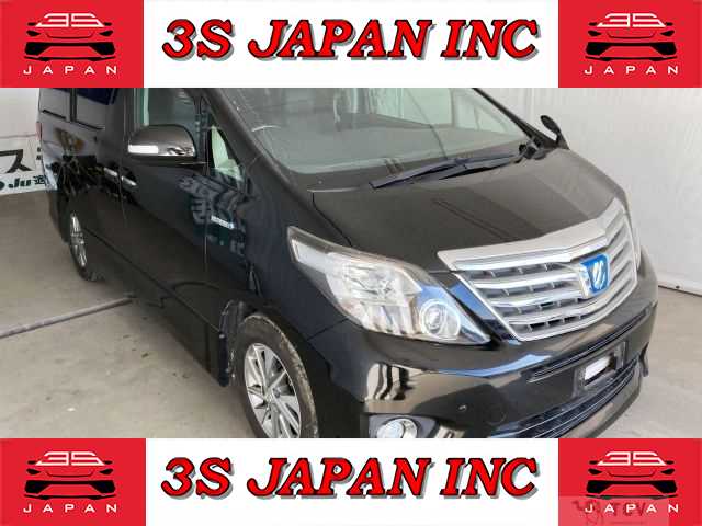 2013 Toyota Alphard Hybrid