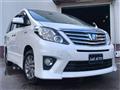 2013 Toyota Alphard Hybrid