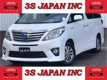 2013 Toyota Alphard Hybrid