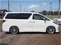 2014 Toyota Alphard Hybrid