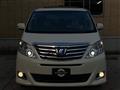 2013 Toyota Alphard Hybrid