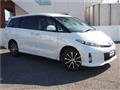 2014 Toyota Estima Hybrid