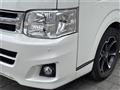 2010 Toyota Hiace
