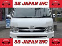 2010 Toyota Hiace