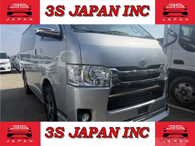 2014 Toyota Regiusace Van