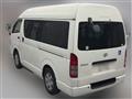 2005 Toyota Hiace Van