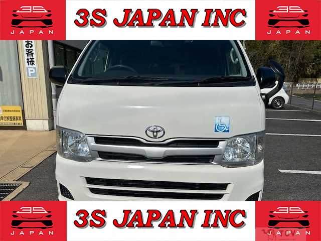 2012 Toyota Regiusace