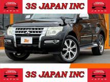 2010 Mitsubishi Pajero