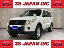 2009 Mitsubishi Pajero