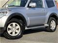 2006 Mitsubishi Pajero