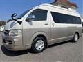 2007 Toyota Hiace