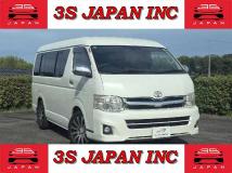 2010 Toyota Hiace