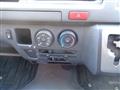 2004 Toyota Hiace