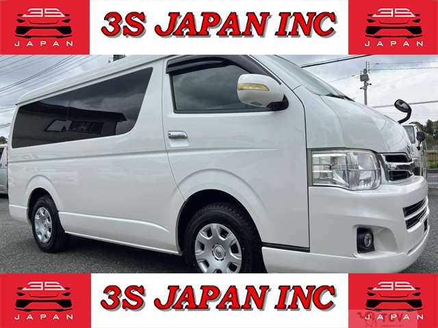2010 Toyota Hiace