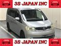 2005 Nissan Serena
