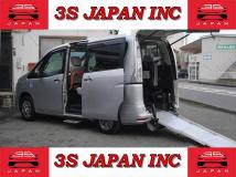 2014 Nissan Serena