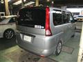 2008 Nissan Serena