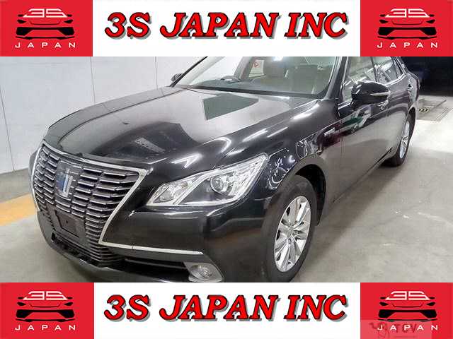 2014 Toyota Crown