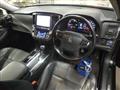 2013 Toyota Crown Hybrid
