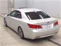 2013 Toyota Crown Hybrid
