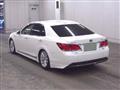 2014 Toyota Crown Hybrid