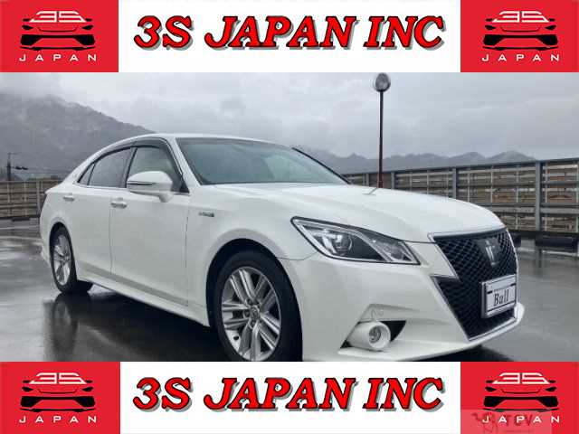 2014 Toyota Crown