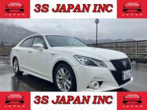 2014 Toyota Crown