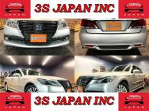2013 Toyota Crown Hybrid