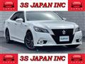 2014 Toyota Crown Hybrid
