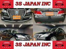 2013 Toyota Crown Hybrid