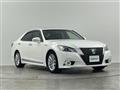 2013 Toyota Crown Hybrid