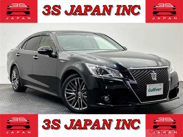 2014 Toyota Crown Hybrid
