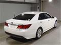 2013 Toyota Crown Hybrid