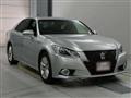 2013 Toyota Crown Hybrid