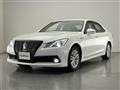 2013 Toyota Crown Hybrid