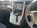 2013 Toyota Alphard