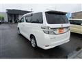 2014 Toyota Vellfire