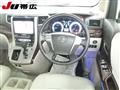2013 Toyota Alphard