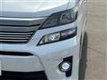 2014 Toyota Vellfire