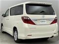 2013 Toyota Alphard