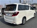 2013 Toyota Alphard
