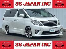 2013 Toyota Alphard