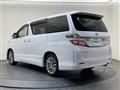 2013 Toyota Vellfire