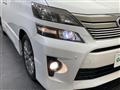 2013 Toyota Vellfire