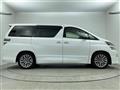 2013 Toyota Vellfire