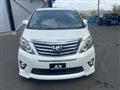 2013 Toyota Alphard
