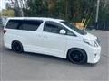 2013 Toyota Alphard