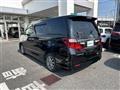 2013 Toyota Alphard