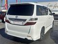 2010 Toyota Vellfire